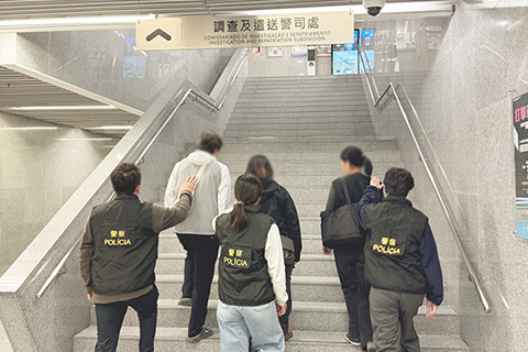 ◎ 假聘用案警方拘捕三名涉案男女。